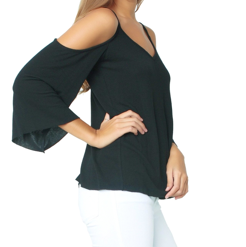 Bailey44 cold shoulder top